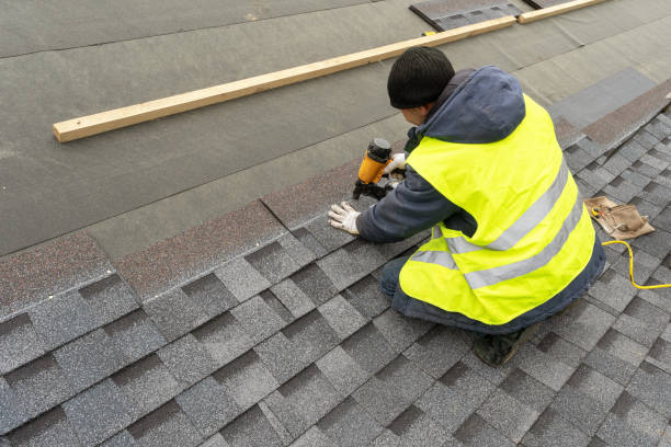 Best Emergency Roof Repair  in Warrensburg, IL